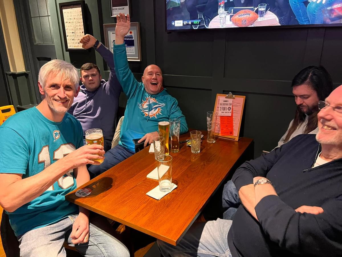 Dolfan UK fans